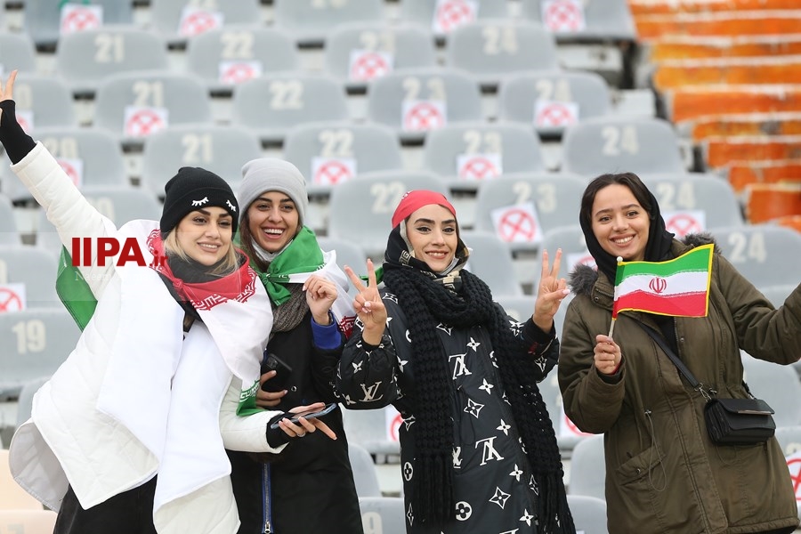   دیدار تیم‌های ملی فوتبال ایران و عراق