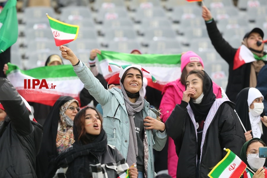   دیدار تیم‌های ملی فوتبال ایران و عراق