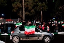   شادی مردم تهران ‍ پس از صعود تیم ملی فوتبال به جام جهانی قطر