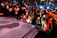   شادی مردم تهران ‍ پس از صعود تیم ملی فوتبال به جام جهانی قطر