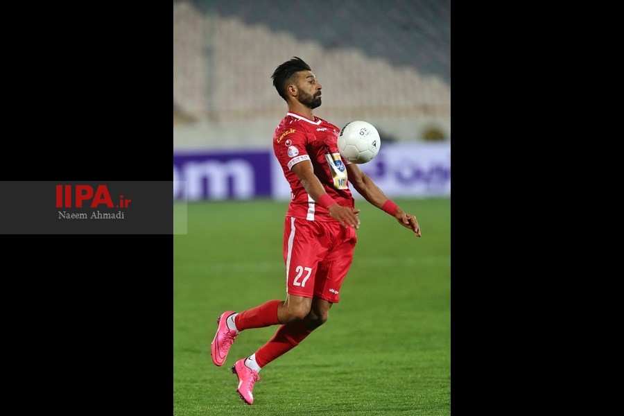   دیدار تیم‌های فوتبال پرسپولیس و آلومینیوم