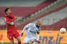   دیدار تیم‌های فوتبال پرسپولیس و آلومینیوم