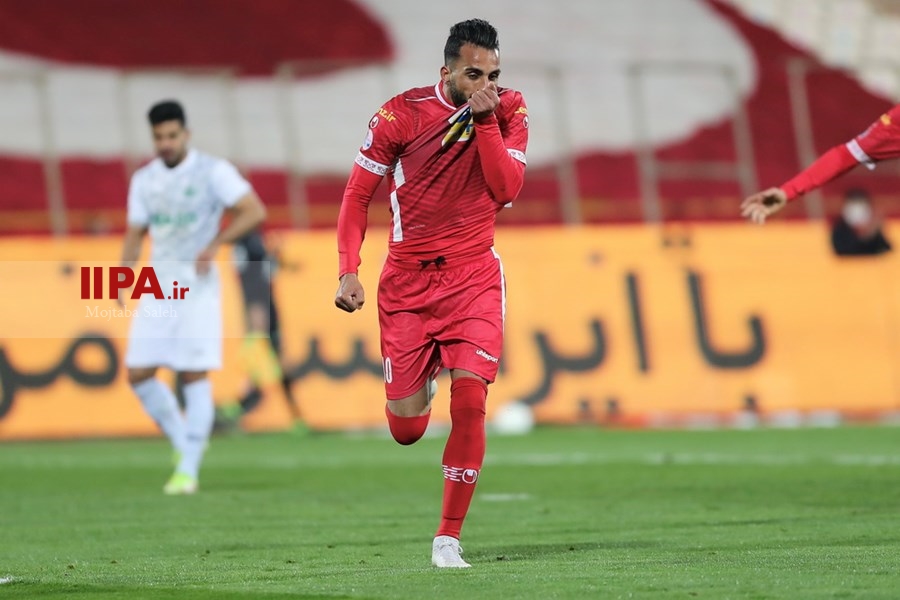   دیدار تیم‌های فوتبال پرسپولیس و آلومینیوم