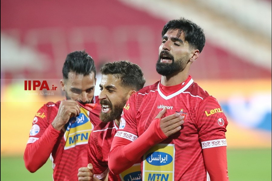   دیدار تیم‌های فوتبال پرسپولیس و آلومینیوم