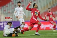   دیدار تیم های فوتبال پرسپولیس و مس رفسنجان