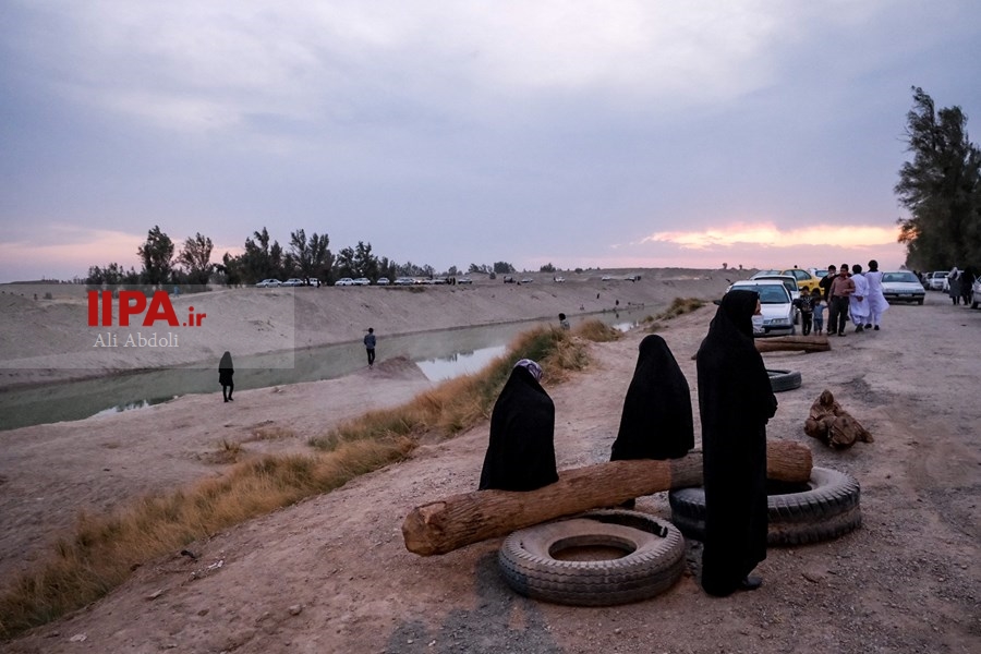   جاری شدن آب در رود جریکه سیستان 