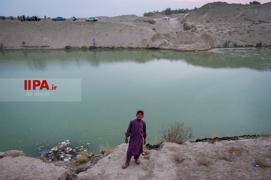   جاری شدن آب در رود جریکه سیستان 