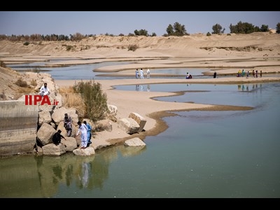 جاری شدن آب در رود جریکه سیستان
