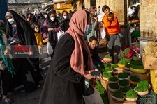   تب و تاب خرید عید در بازار تجریش