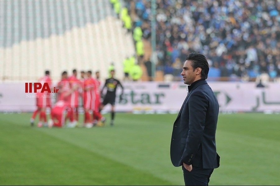   دیدار تیم های فوتبال پرسپولیس و استقلال