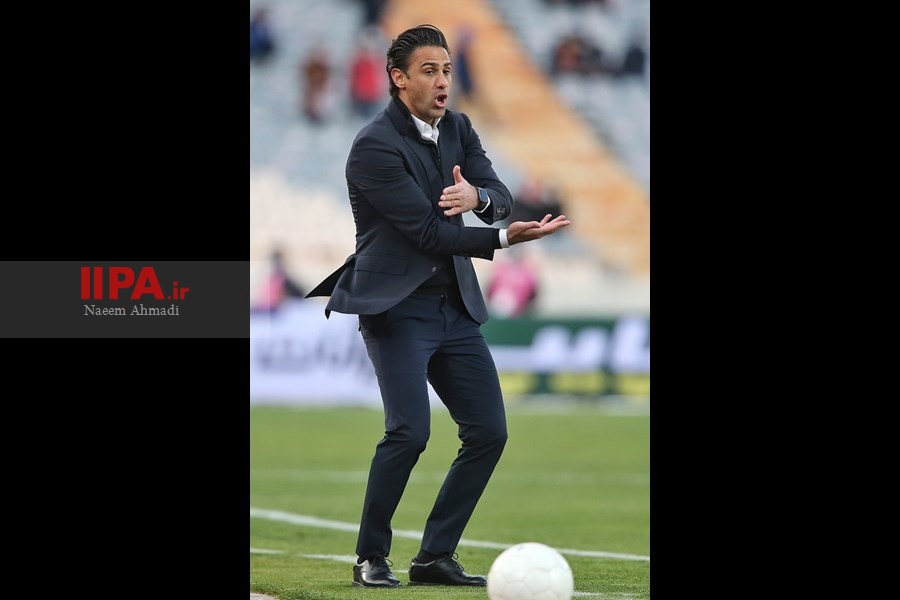   دیدار تیم های فوتبال پرسپولیس و استقلال
