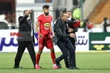   دیدار تیم های فوتبال پرسپولیس و استقلال