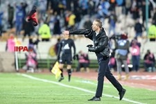   دیدار تیم های فوتبال پرسپولیس و استقلال