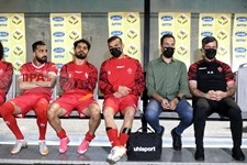   دیدار تیم های فوتبال هوادار و پرسپولیس