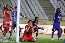   دیدار تیم های فوتبال هوادار و پرسپولیس