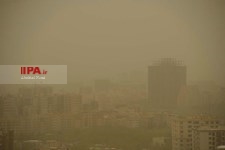  تهران غرق در گرد و غبار