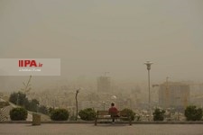   تهران غرق در گرد و غبار