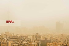   تهران غرق در گرد و غبار