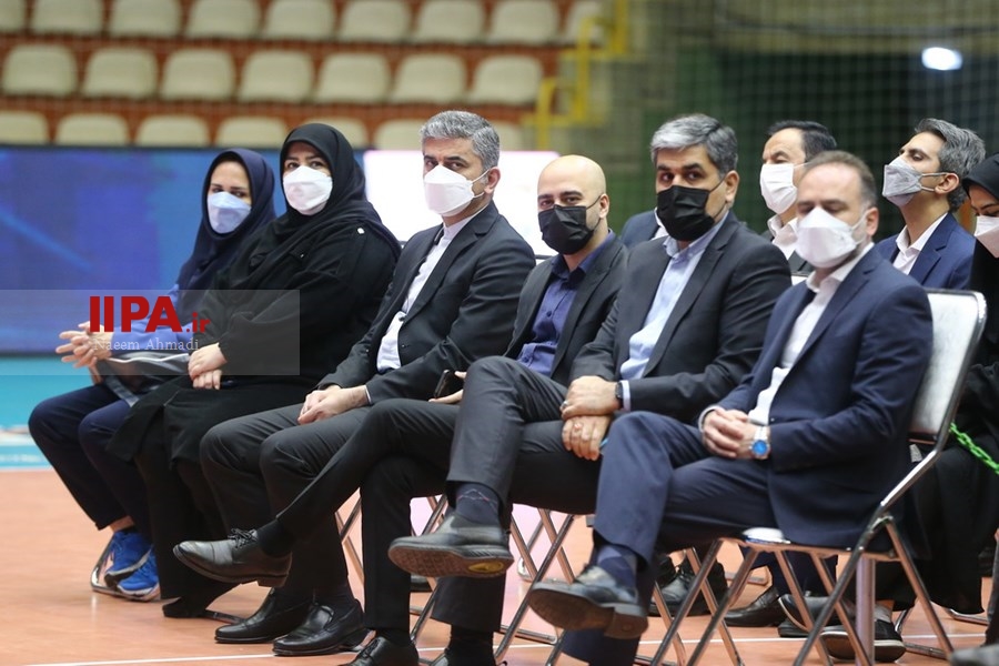   نشست خبری سرمربی تیم ملی والیبال 
