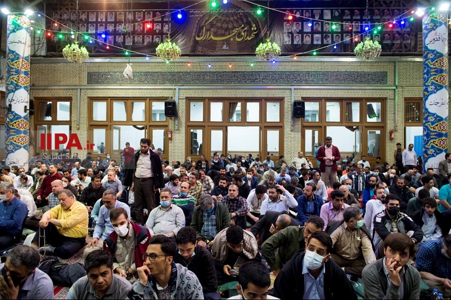   مناجات شب های ماه مبارک رمضان در مسجد ارگ تهران 