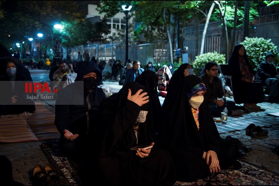   مناجات شب های ماه مبارک رمضان در مسجد ارگ تهران 