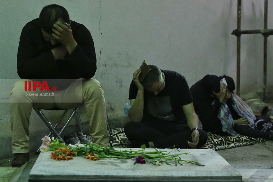   مراسم شب قدر در  بیست و یکم ماه رمضان، بهشت زهرای تهران