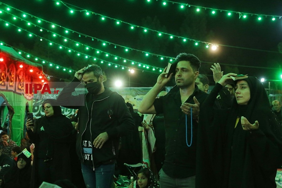   مراسم شب قدر در  بیست و یکم ماه رمضان، بهشت زهرای تهران
