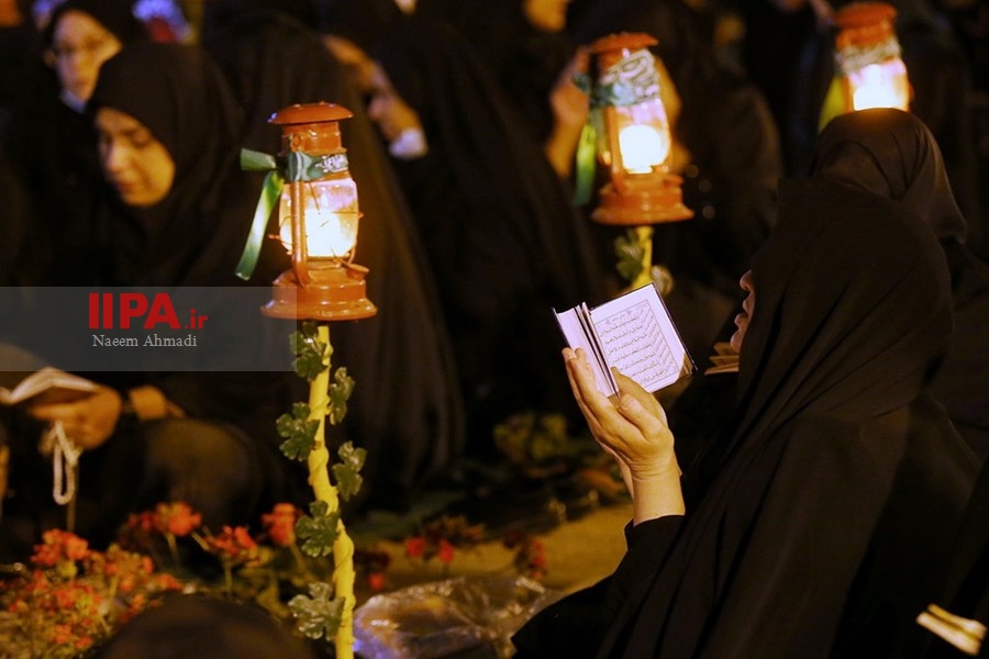   مراسم شب قدر در  بیست و یکم ماه رمضان، بهشت زهرای تهران