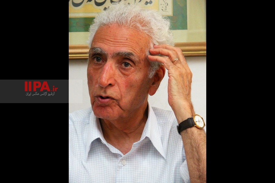   تصاویر دیده نشده از زنده یاد محمدعلی اسلامی ندوشن