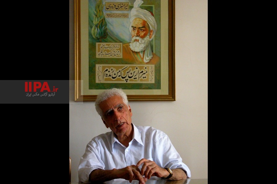   تصاویر دیده نشده از زنده یاد محمدعلی اسلامی ندوشن