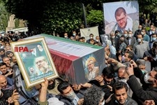   مراسم تشییع پیکر  زنده یاد نادر طالب‌زاده