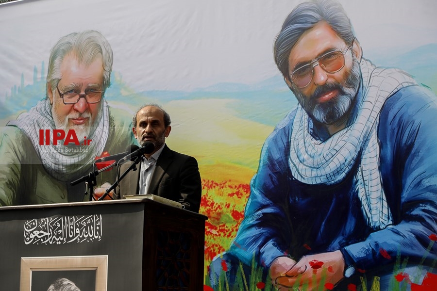   مراسم تشییع پیکر  زنده یاد نادر طالب‌زاده