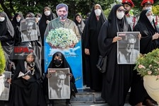   مراسم تشییع پیکر  زنده یاد نادر طالب‌زاده