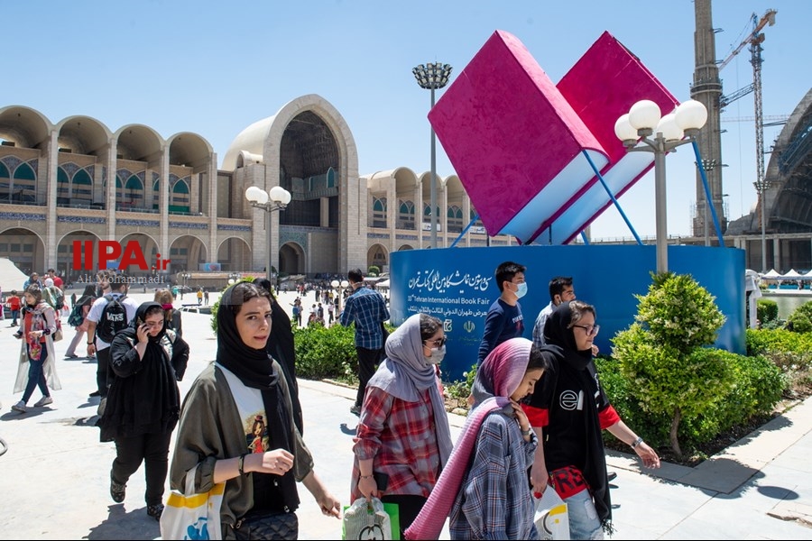   دومین روز نمایشگاه بین المللی کتاب تهران