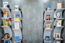   استقبال از غرفه« انتشارات ایران» در نمایشگاه کتاب 