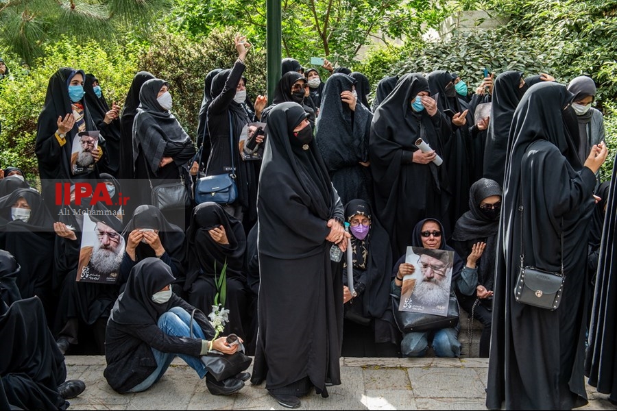   مراسم تشییع پیکر مرحوم فاطمی‌نیا در دانشگاه تهران