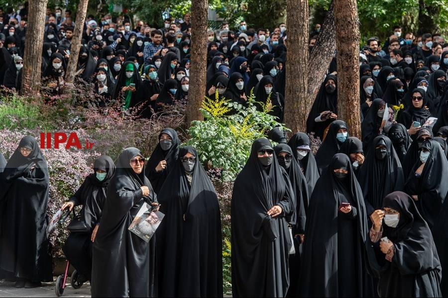   مراسم تشییع پیکر مرحوم فاطمی‌نیا در دانشگاه تهران