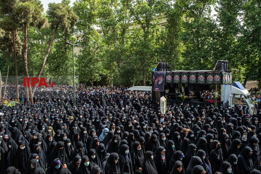   مراسم تشییع پیکر مرحوم فاطمی‌نیا در دانشگاه تهران