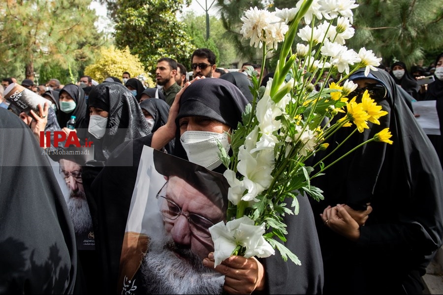   مراسم تشییع پیکر مرحوم فاطمی‌نیا در دانشگاه تهران