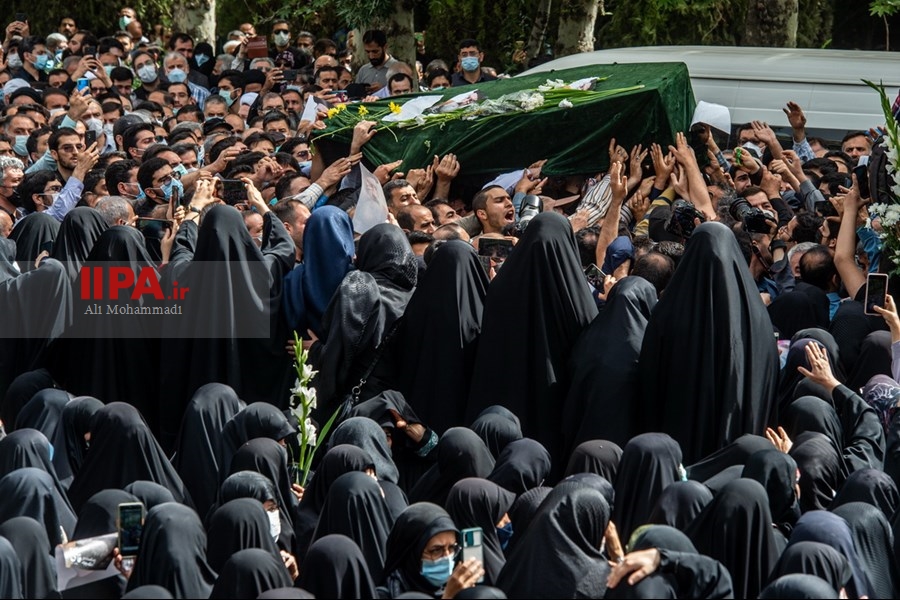   مراسم تشییع پیکر مرحوم فاطمی‌نیا در دانشگاه تهران