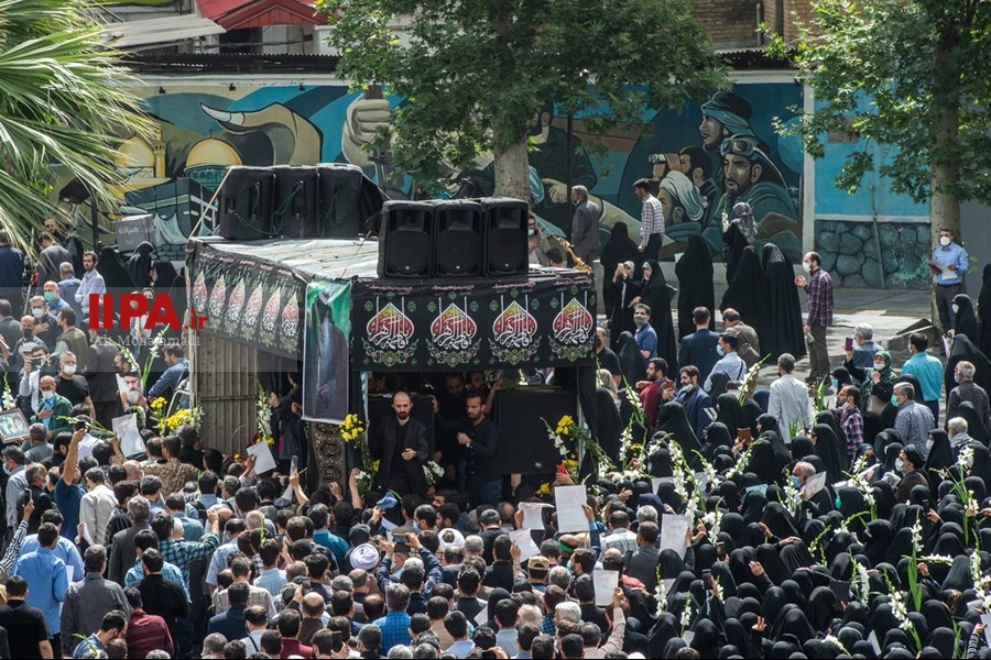   مراسم تشییع پیکر مرحوم فاطمی‌نیا در دانشگاه تهران