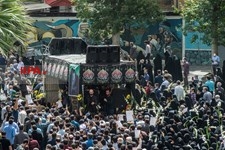   مراسم تشییع پیکر مرحوم فاطمی‌نیا در دانشگاه تهران