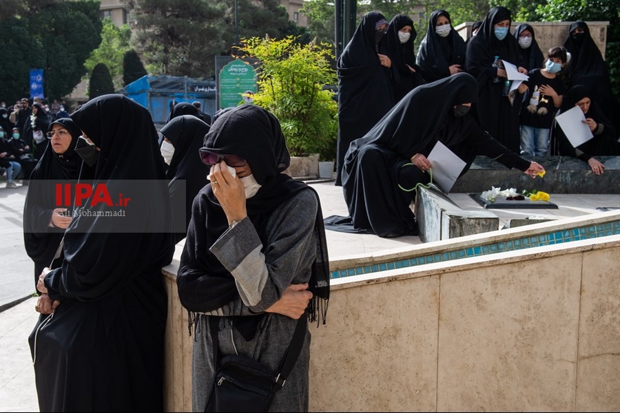   مراسم تشییع پیکر مرحوم فاطمی‌نیا در دانشگاه تهران