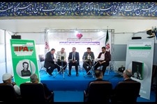   رونمایی از دو کتاب لبهٔ پرتگاه و ده سال با حافظ اسد
