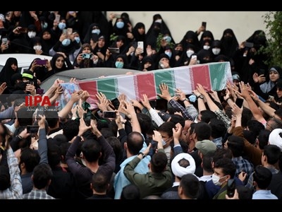 وداع با پیکر شهید صیاد خدایی