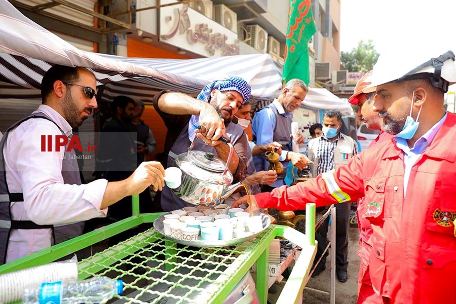    آواربرداری در ساختمان مترو پل