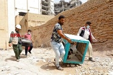    آواربرداری در ساختمان مترو پل