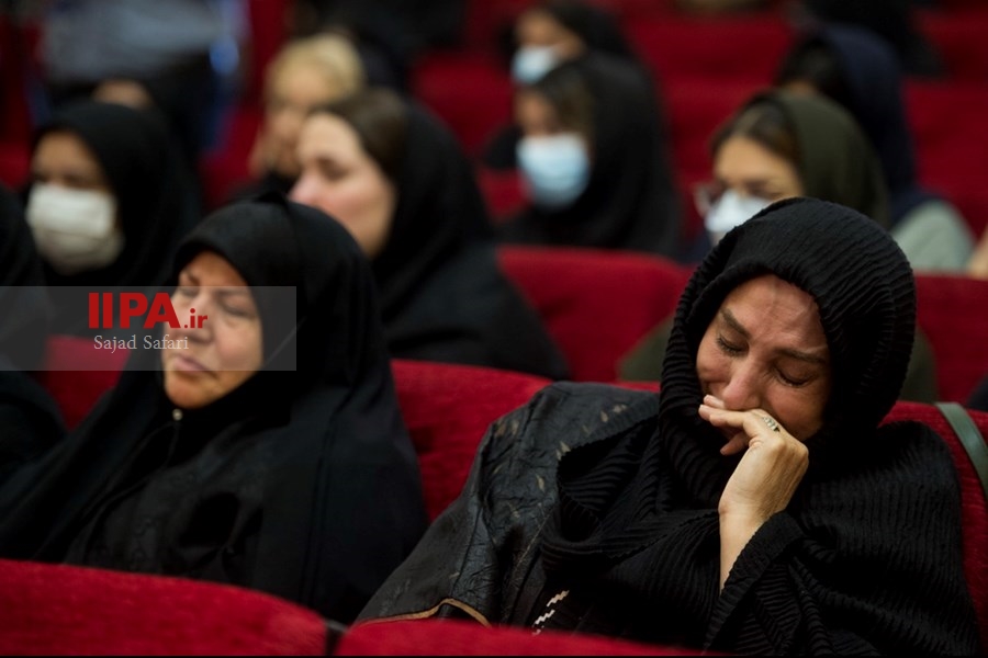   اولین سالگرد درگذشت مهشاد کریمی و ریحانه یاسینی