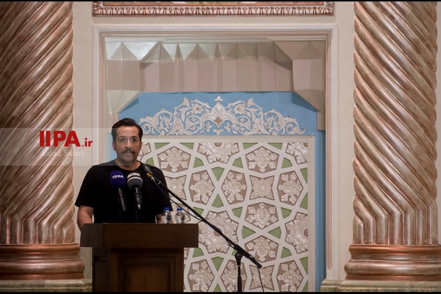   اولین سالگرد درگذشت مهشاد کریمی و ریحانه یاسینی