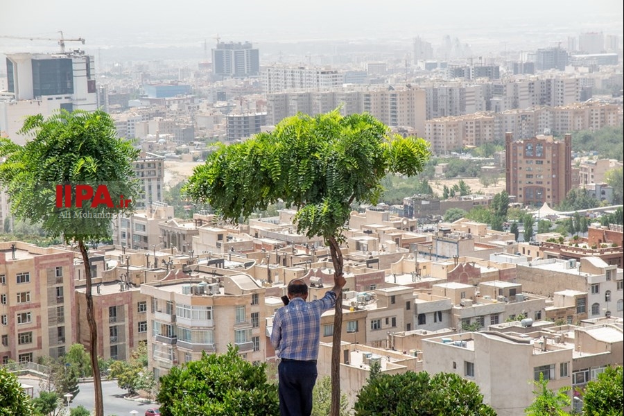   ریزگردها در آسمان تهران